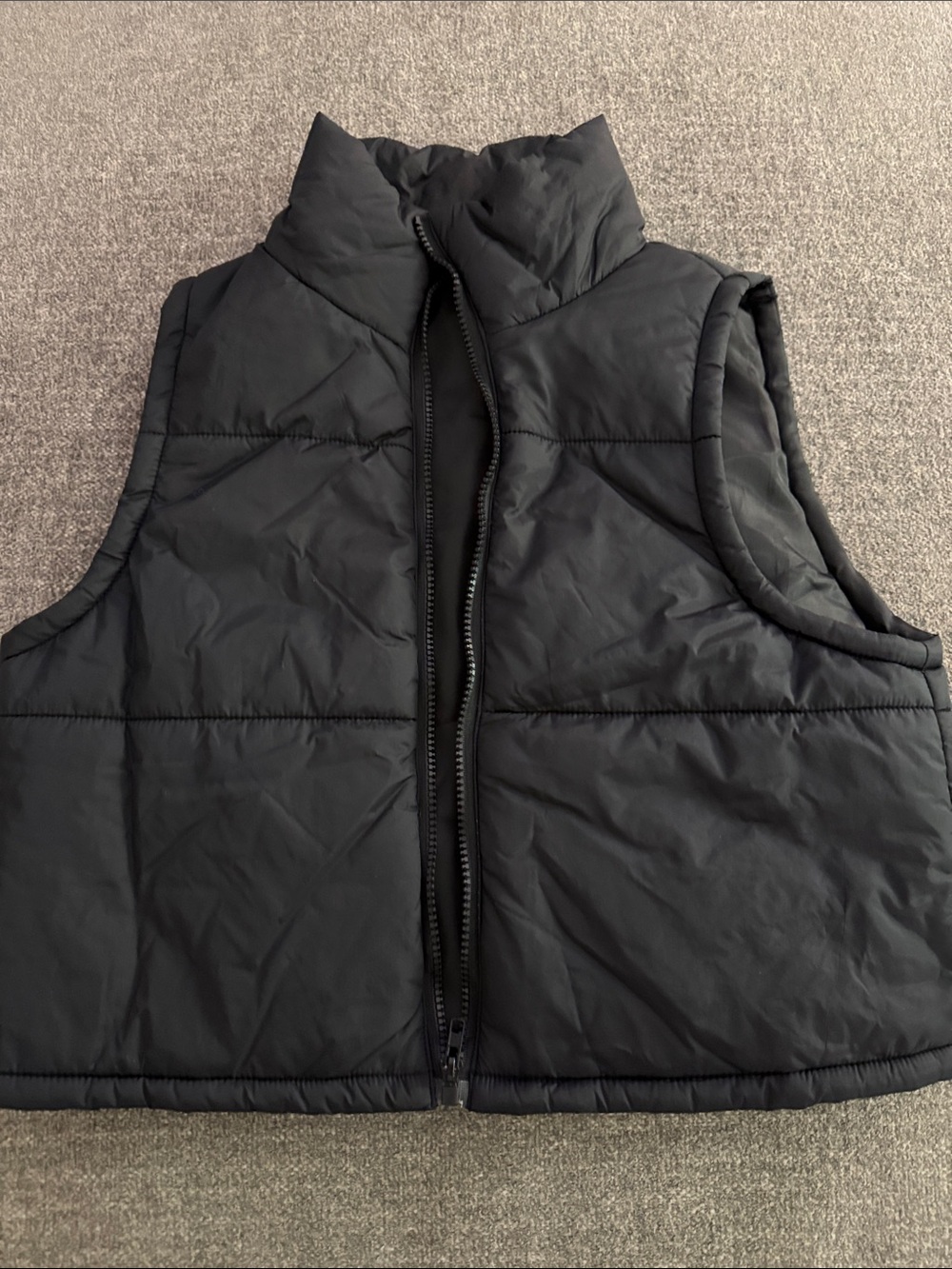 SHEIN Black Quilted Puffer Vest - Sleeveless Zippered Layer